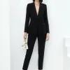SUITS ĐEN LUCIA CỔ SAM