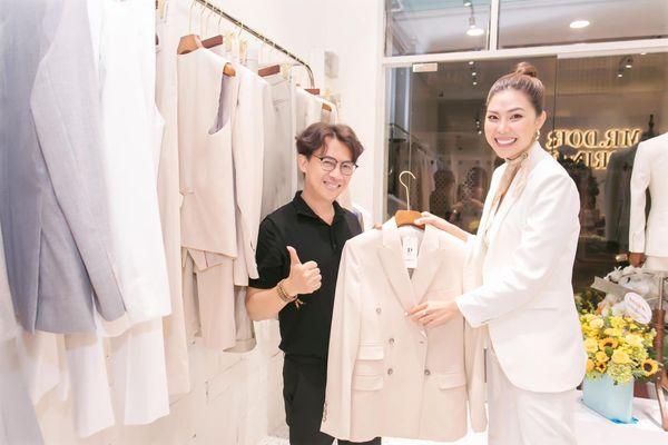 THỜI TRANG MAY ĐO CHO KHÁCH HÀNG ĐANG DẦN TRỞ NÊN DỄ DÀNG HƠN KHÔNG?